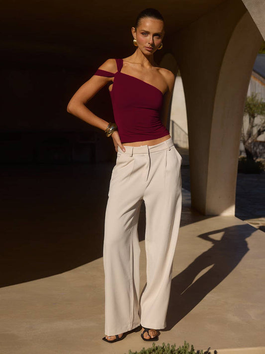 ASYMMETRICAL OFF-SHOULDER STRAPLESS TOP