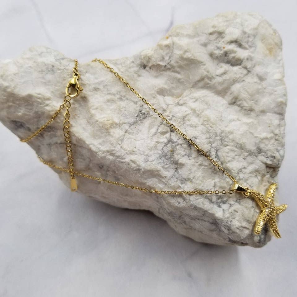 Sparkly Starfish Gold Plated Stainless Steel Necklace - - MaeSor Boutique