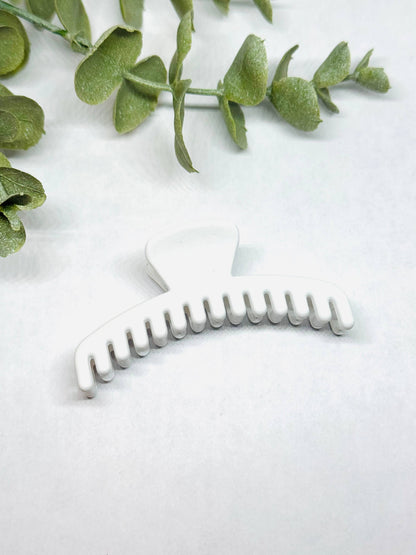 Mini Claw Clip - White - MaeSor Boutique