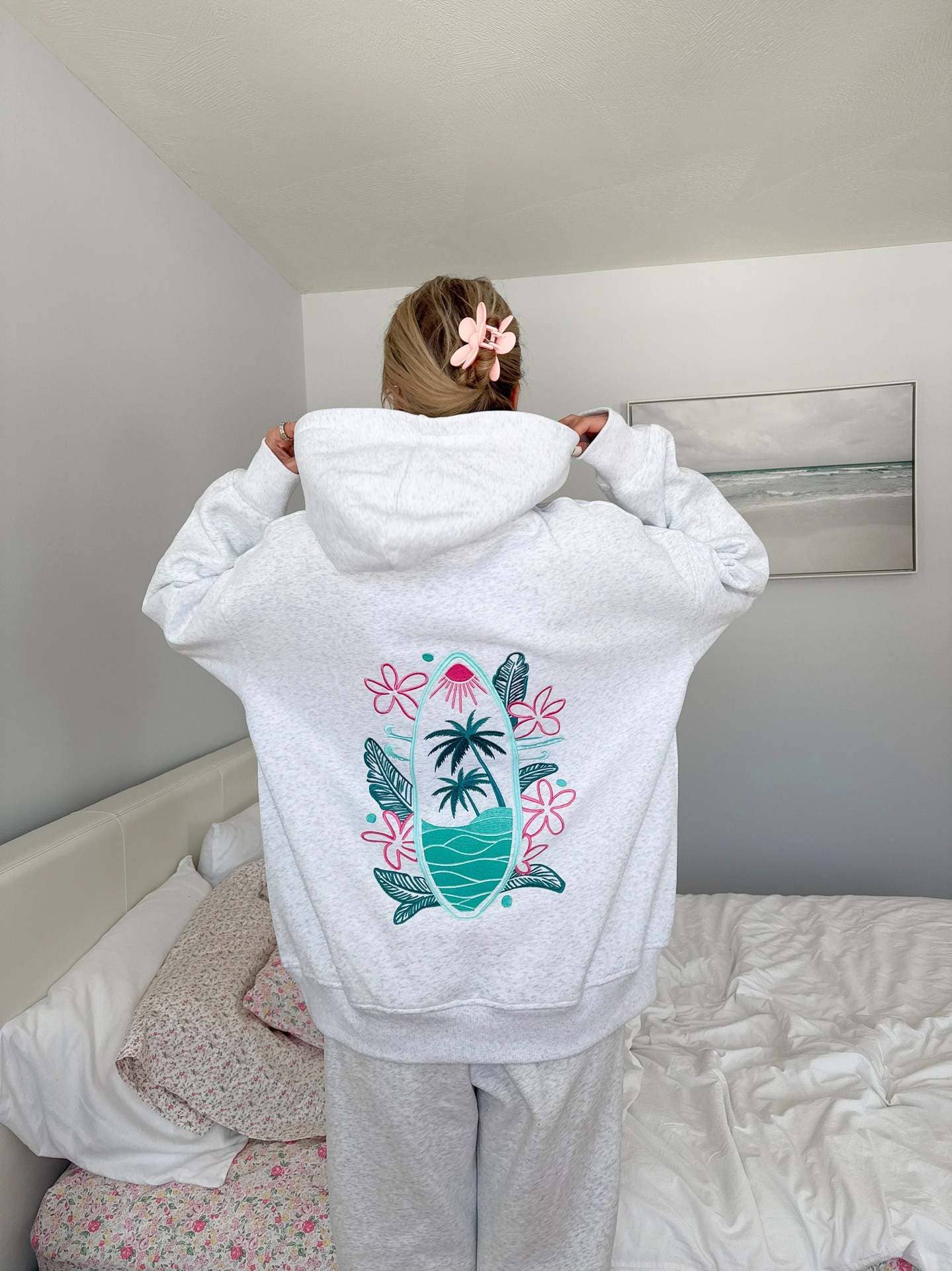 Surfboard & sunset Embroidered Fleece Oversized Hoodie - Grey - MaeSor Boutique