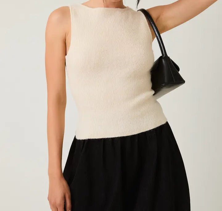 BOAT NECK TANK KNIT TOP