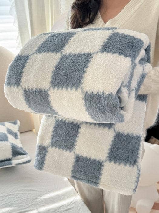 Home Coral Color Block Fleece Soft Blanket SKABL4090 - - MaeSor Boutique